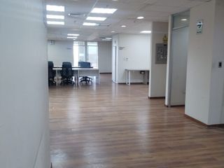 Foto 2 de VENTA OFICINA EDIFICIO QUBO AV. MANUEL OLGUIN SURCO