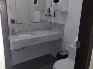 Foto 23 de VENTA OFICINA EDIFICIO QUBO AV. MANUEL OLGUIN SURCO