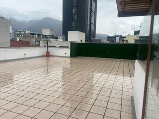 Foto 17 de RENTA Departamento 2 habitaciones La carolina Piso10 Edificio Praga II Austria Checoslovaquia y av 6 de diciembre Republica de el salvador Quito