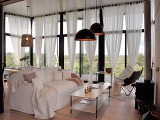 Foto 1 de Cabañas en Carmelo: Naturaleza, confort y diseño en un solo lugar.