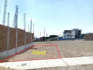 Foto 1 de ¡Terreno en Venta en Condominio El Sol de Trujillo- Salaverry. 125m2 Frente a Parque!