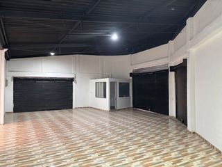 Foto 9 de Excelente bodega en renta ubicada en Morato