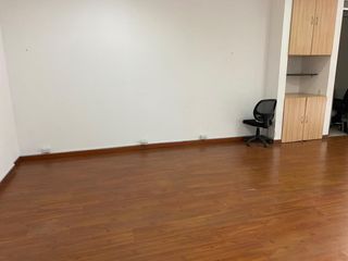 Foto 6 de Excelente oficina para venta ubicada en chico