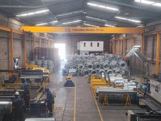 Foto 2 de Excelente bodega para renta ubicada en Funza