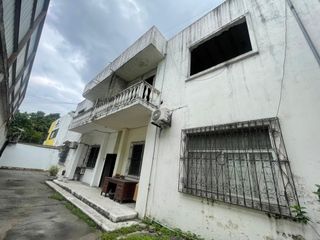 Foto 2 de URDESA CENTRAL CIRCUNVALACION SUR Y TODOS LOS SANTOS VENDO AMPLIA Y PRECIOSA CASA RENTERA, EXCELENTES ACABADOS
