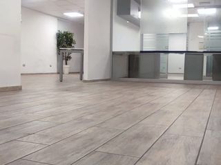 Foto 5 de Alquiler de Oficina Sin Amoblar en Centro de Negocios Moderno en Lince