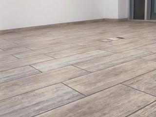 Foto 9 de Alquiler de Oficina Sin Amoblar en Centro de Negocios Moderno en Lince