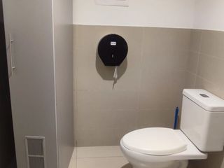 Foto 18 de Alquiler de Oficina Sin Amoblar en Centro de Negocios Moderno en Lince
