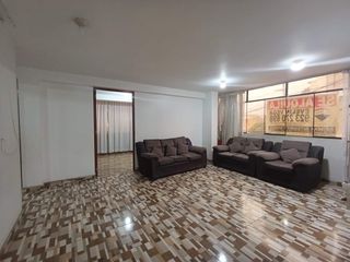 Foto 1 de Departamento en Alquiler - Excelente Ubicación en Puente Piedra
