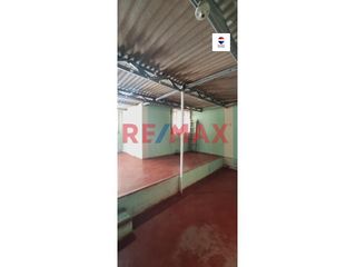 Foto 20 de Venta De Casa De 2 Pisos En Urb Faustino Piaggio F3-8 Talara -Cerca A Plaza Vea // ID: 1134220