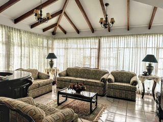 Foto 1 de Venta Casa 650 m² Los Chillos (Urbanización San José del Valle)