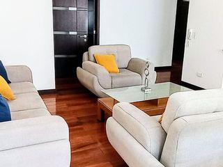 Foto 2 de Venta departamento con balcón 117 m² La Carolina