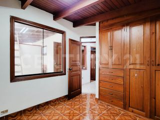 Foto 15 de VENDO CASA MUY CERCA A VILLA MILITAR OESTE CHORRILLOS