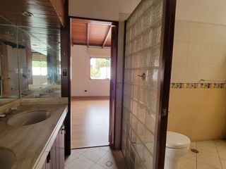 Foto 13 de CASA EN LA MOLINA VIEJA - ALQUILO O VENDO