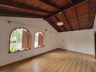 Foto 18 de CASA EN LA MOLINA VIEJA - ALQUILO O VENDO