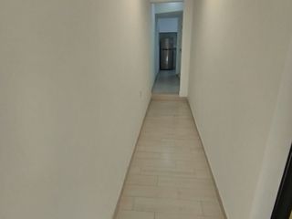 Foto 5 de Alquiler Oficina Consultorio a espalda de la Av. Benavides cdra 38 - Surco