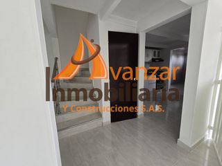 Foto 4 de ARRIENDO CASA BUCARAMANGA PORTON DEL TEJAR JUNTO  CENTRO COMERCIAL