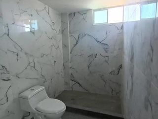 Foto 6 de AMPLIA CASA EN CONOCOTO – VENTA O ARRIENDO - 1200m2 TERRENO