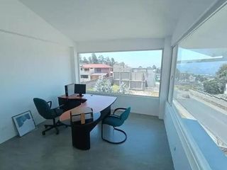Foto 9 de AMPLIA CASA EN CONOCOTO – VENTA O ARRIENDO - 1200m2 TERRENO