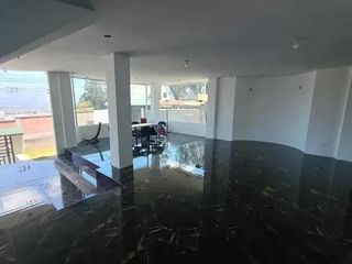 Foto 11 de AMPLIA CASA EN CONOCOTO – VENTA O ARRIENDO - 1200m2 TERRENO
