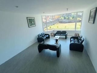 Foto 14 de AMPLIA CASA EN CONOCOTO – VENTA O ARRIENDO - 1200m2 TERRENO