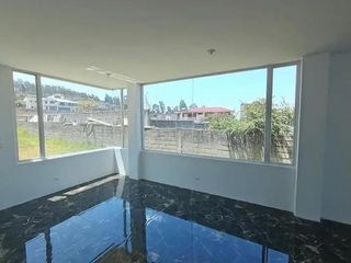 Foto 18 de AMPLIA CASA EN CONOCOTO – VENTA O ARRIENDO - 1200m2 TERRENO