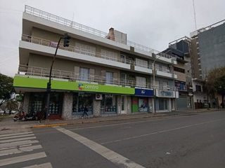 Foto 7 de Amplio departamento de dos dormitorios en venta