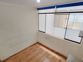 Foto 12 de Venta De Departamento En Santa Anita Con Conexión A Gas Cálida