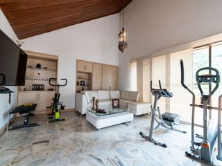 Foto 14 de Elegancia y Comodidad - Venta de Penthouse en Juanambú, Cali 🏡✨