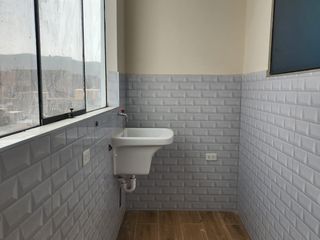 Foto 9 de Alquiler Departamento En Estreno 3Er Piso En Palmas De Oquendo