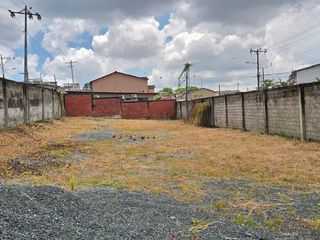 Foto 6 de Alquilo Oportunidad Negocio Terreno 700m² Samanes 7 a ½ cuadra Av. Orellana