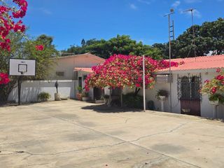 Foto 1 de ¡Vendo Casa Esquinera 500m² en Salinas, Santa Elena, ¡Colegio Rubira!