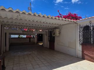 Foto 13 de ¡Vendo Casa Esquinera 500m² en Salinas, Santa Elena, ¡Colegio Rubira!