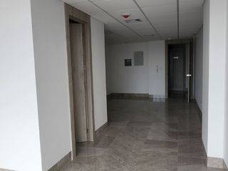 Foto 9 de Alquilo Oficina 42m² Edificio Platinum 1 estrene, C.C. El Dorado - La Aurora