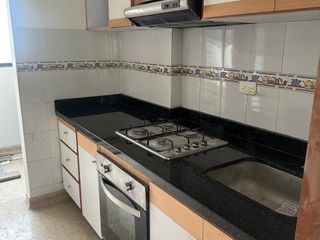 Foto 14 de APARTAMENTO EDIFICIO PORTAL DE LA FLORESTA