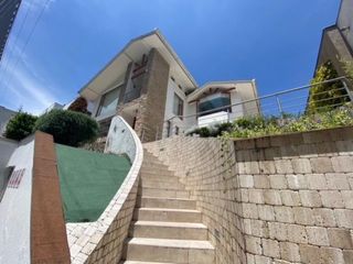 Foto 37 de VENTA CASA 4 DORMITORIOS CON SUITE EN URBANIZACIONCAMPO ALEGRE, MONTESERRIN