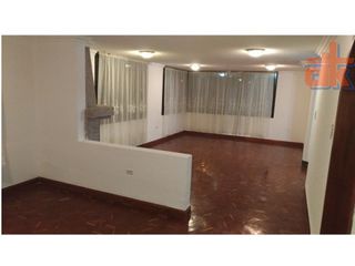 Foto 8 de Arriendo Amplia Casa 350m2 independiente la Primavera 2