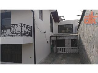 Foto 20 de Arriendo Amplia Casa 350m2 independiente la Primavera 2