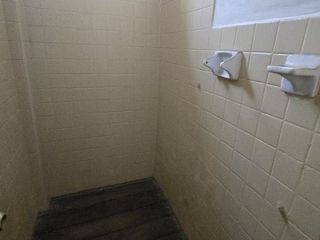 Foto 20 de Vendo Casa 3 pisos en Gómez Rendón y la 6ava Uso Comercial - Residencial