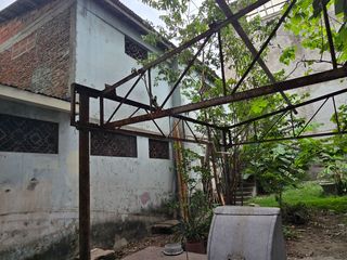 Foto 41 de Vendo Casa 3 pisos en Gómez Rendón y la 6ava Uso Comercial - Residencial
