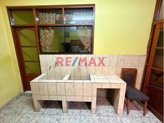 Foto 8 de Se Vende Casa Frente A Parque