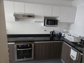 Foto 11 de ALQUILO DEPARTAMENTO DOS DORMITORIOS AMOBLADO AV. GRAU MIRAFLORES