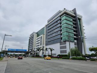 Foto 12 de Alquilo Oficina de 55m² en Moderno Edificio Sky Building, Salida Aeropuerto
