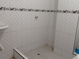 Foto 9 de Departamento De Alquiler En Ate 4 Habitaciones.