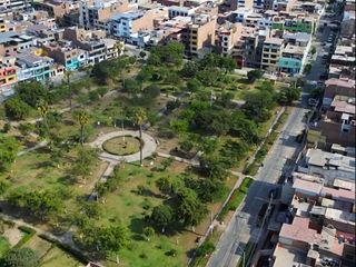 Foto 2 de ¡OPORTUNIDAD ÚNICA DE INVERSIÓN! CASA COMO TERRENO EN ZONA ESTRATÉGICA DE SAN MARTÍN DE PORRES