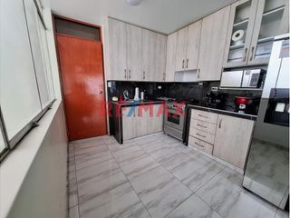 Foto 7 de Se Alquila Hermoso Departamento Amoblado, 2Do Piso En Ate.