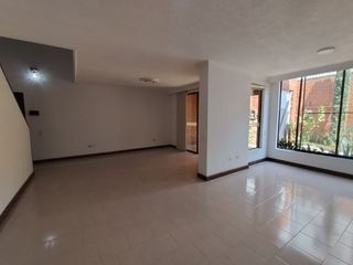 Foto 1 de CASA EN ARRIENDO EN SAN JOAQUIN