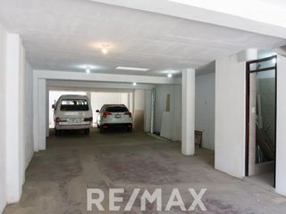 Foto 4 de ✅ Local Comercial 100 M² En Av. Universitaria Y Av. Mayolo / Amplio