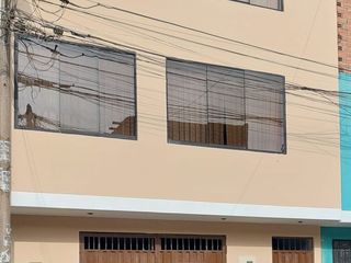 Foto 1 de ✅ Local Comercial 100 M² En Av. Universitaria Y Av. Mayolo / Amplio