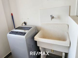 Foto 9 de Venta De Departamento En Cercado De Lima 40M2